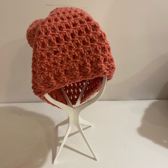 Crochet Messy Bun Toboggan (JV) - Picture 7 of 9